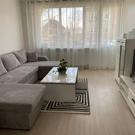 Centra Apartamenti Aluksne Exterior photo